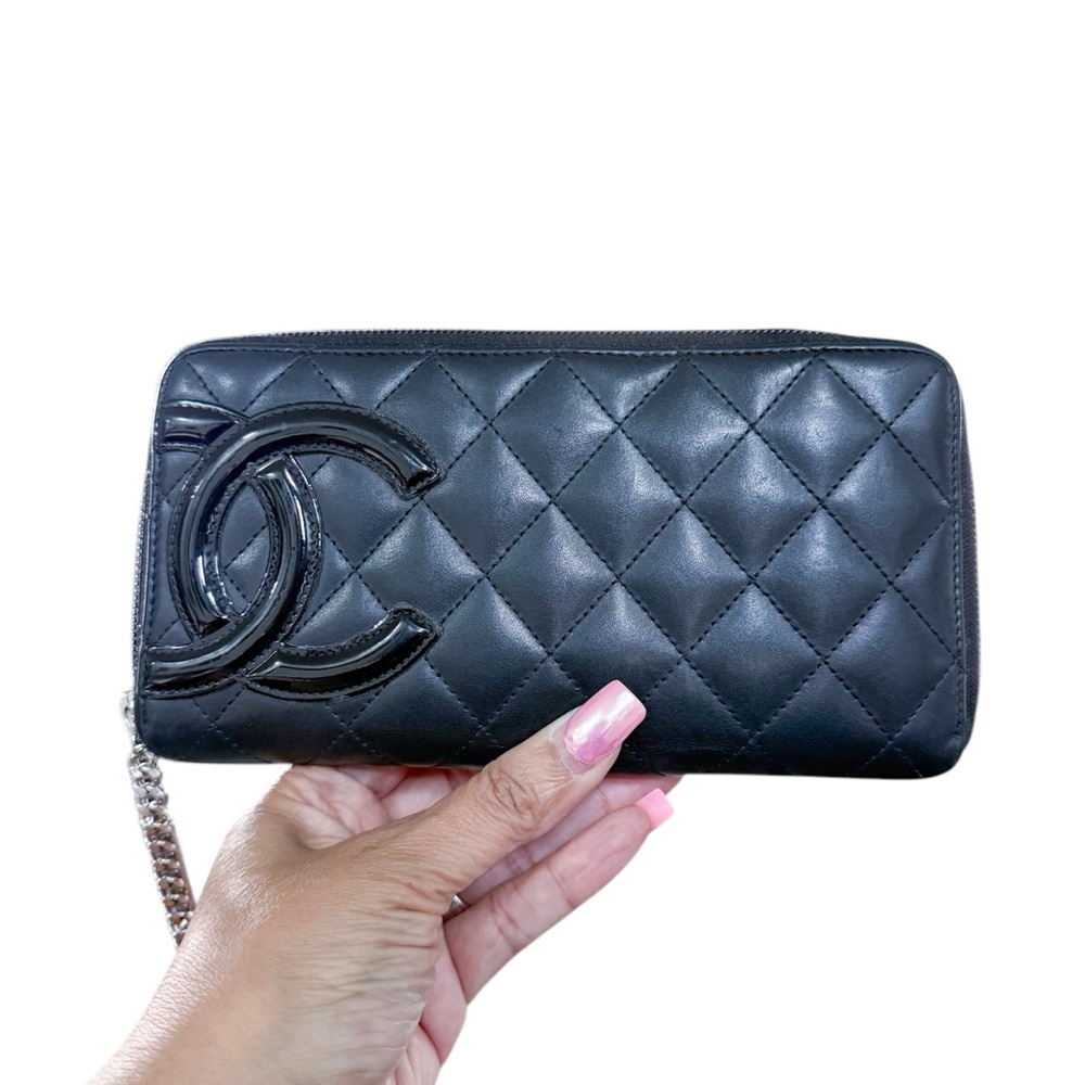 Authentic Chanel Cambon Zip Around